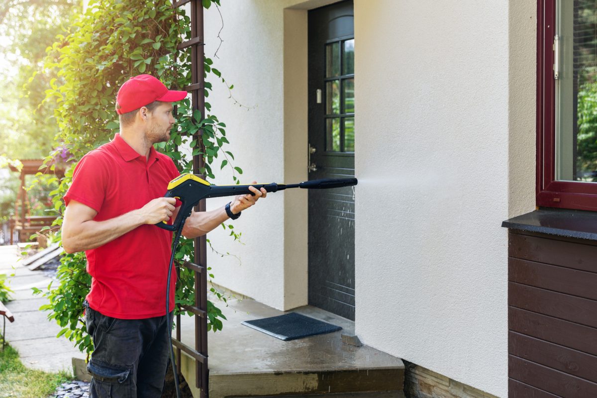 Roof Cleaning Services Near Me