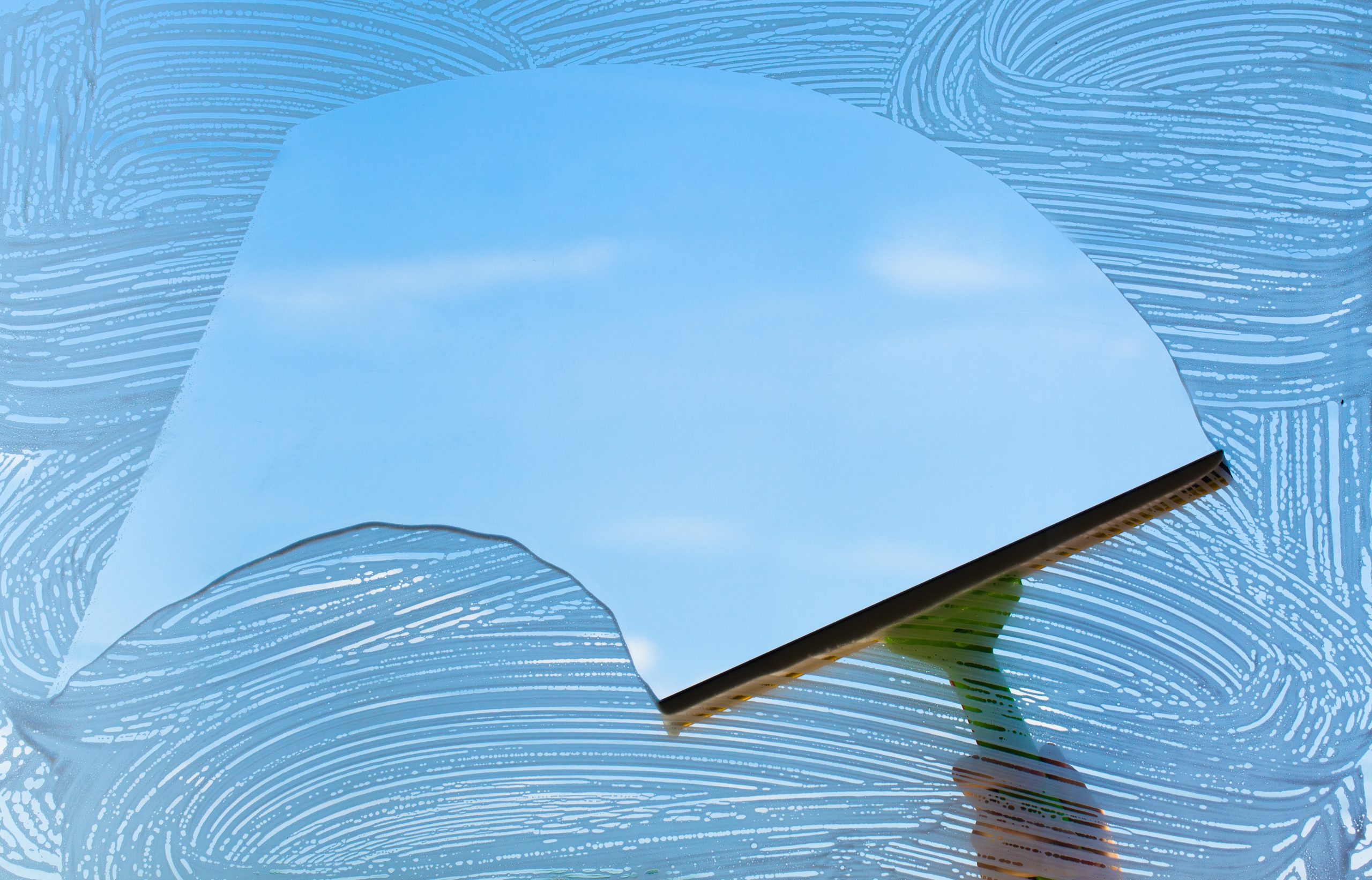 Window Washing in Chicago: How Often Should You Do It Based on Where You Live?