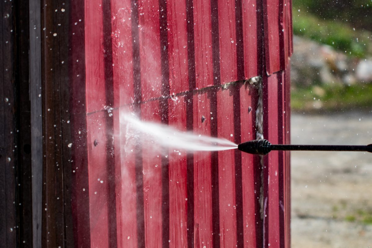 pressure washing vinyl siding