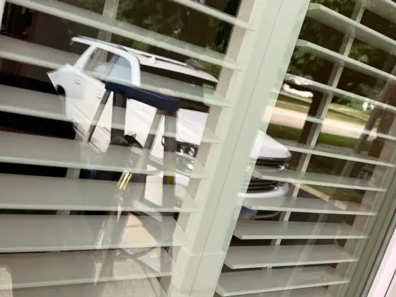 Same window in Lake Villa, IL after inside & outside window cleaning