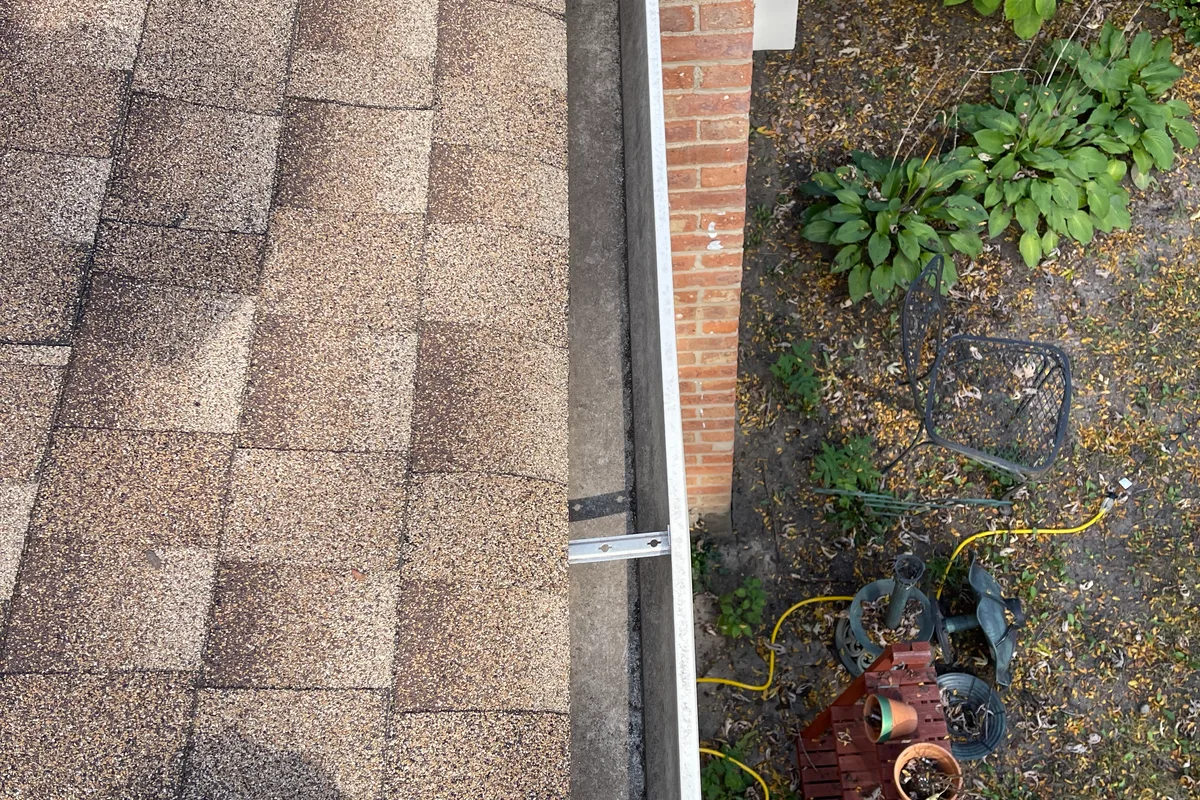 Gutter Cleaning — Arlington Heights, IL