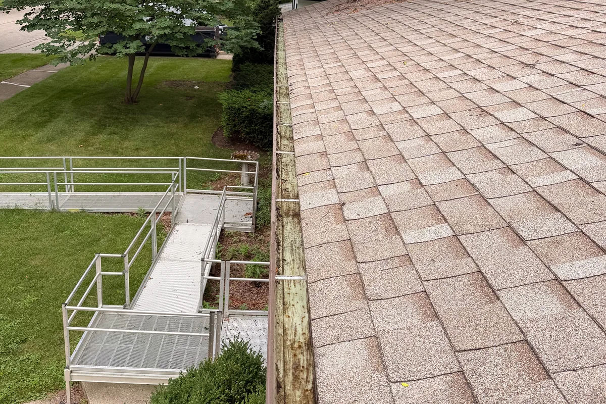 Gutter Cleaning — Crystal Lake, IL