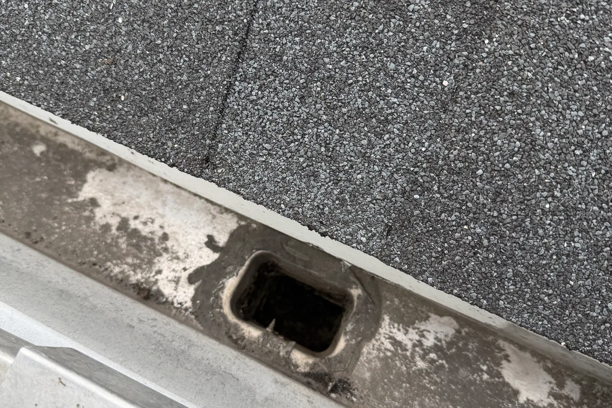 Gutter Cleaning — Elmhurst, IL