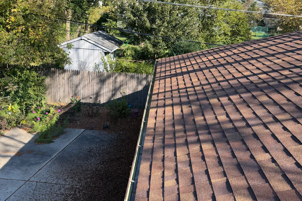 Gutter Cleaning — Glenview, IL