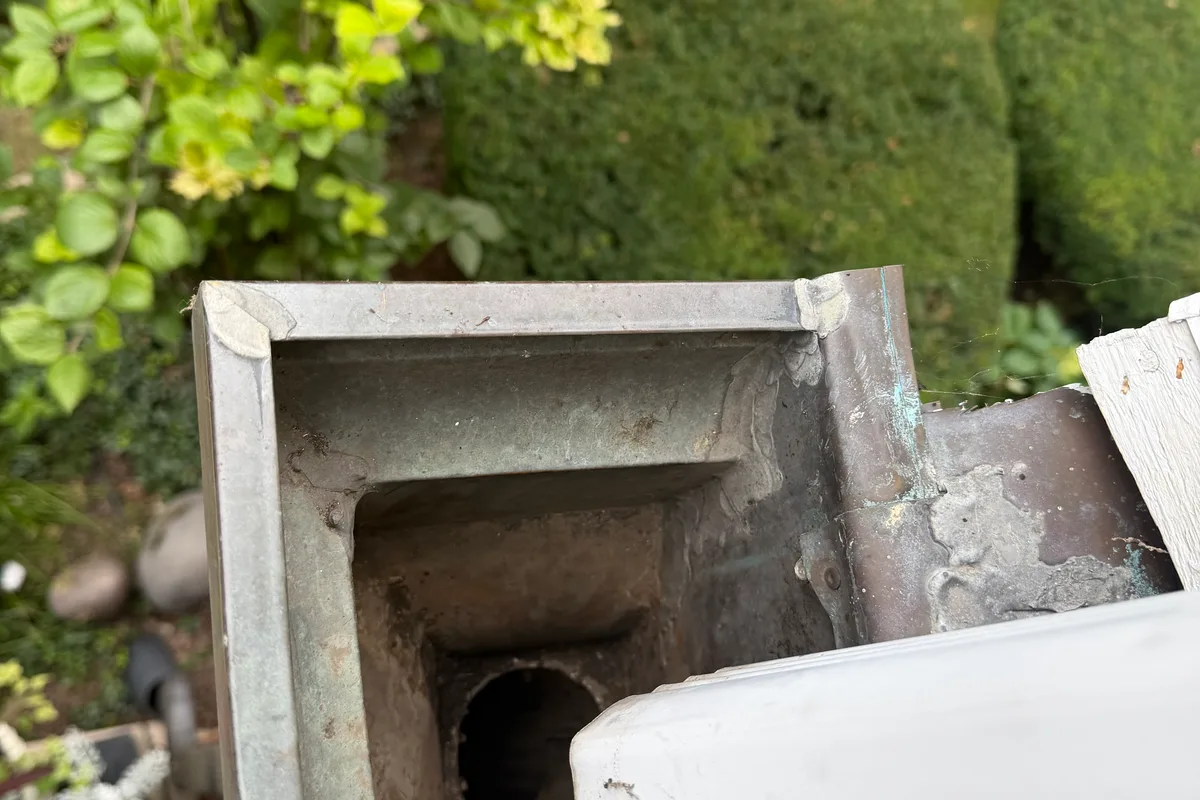 Gutter Cleaning after — Hinsdale IL 2-story house