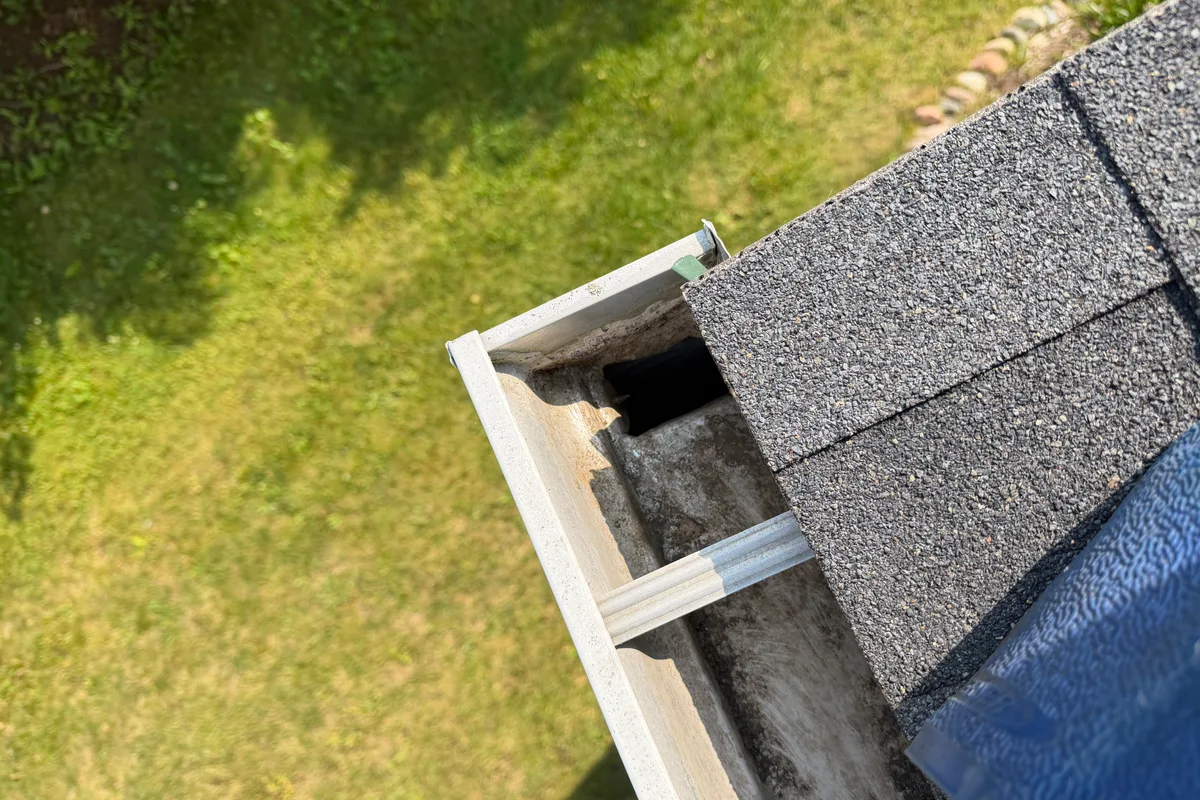 Gutter Cleaning — Round Lake, IL