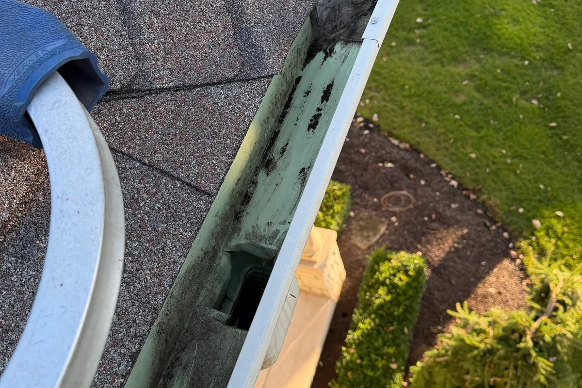 Gutter Cleaning after — Twin Lakes IL 2-story house