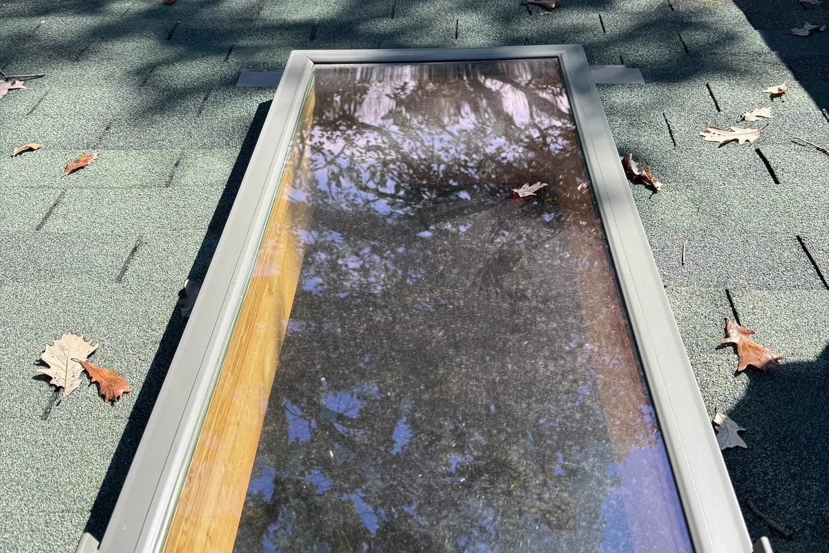 Window Washing before — Barrington IL 2-story house