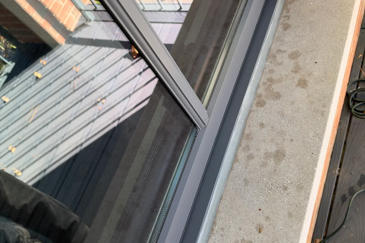 Window Washing after — Chicago IL 2-story house