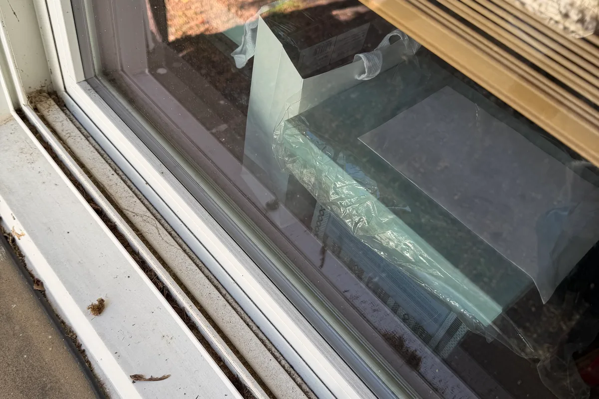 Window Washing before — Deerfield IL 2-story house