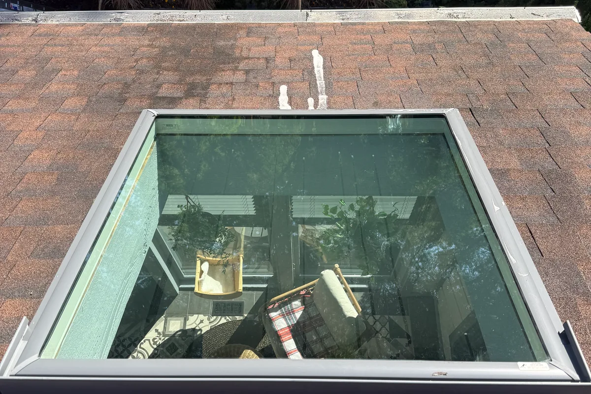 Window Washing after — Downers Grove IL 2-story house