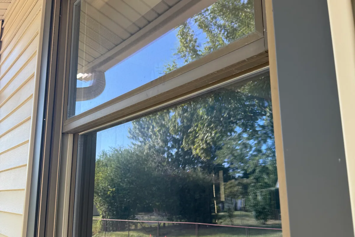 Window Washing before — Elk Grove Village IL 2-story house