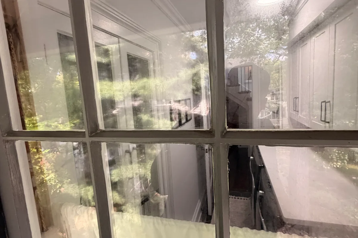 Window Washing after — Evanston IL 3-story house
