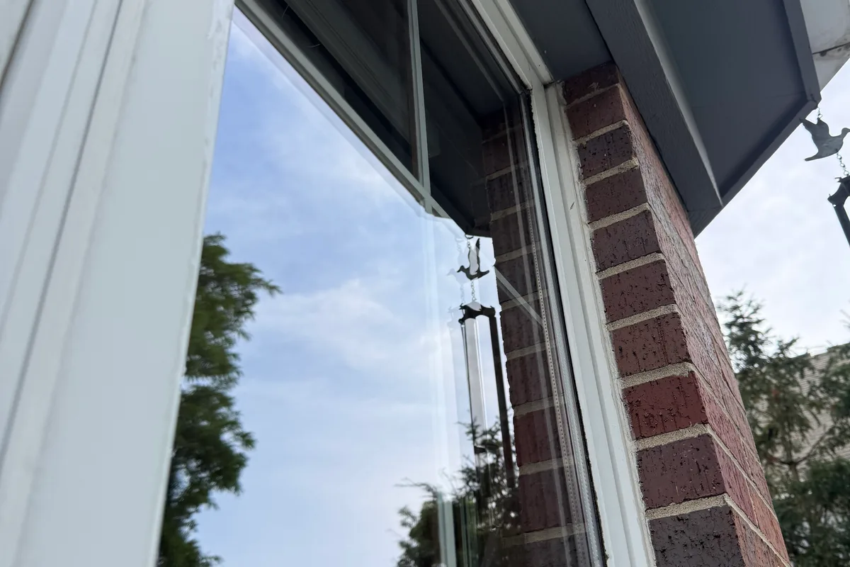 Window Washing after — Glenview IL 2-story house