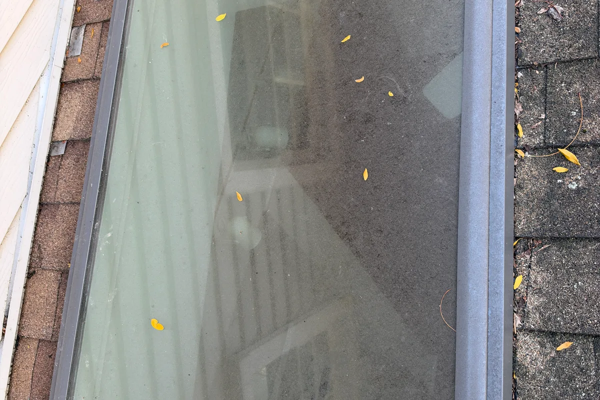 Window Washing before — Glenview IL 2-story house