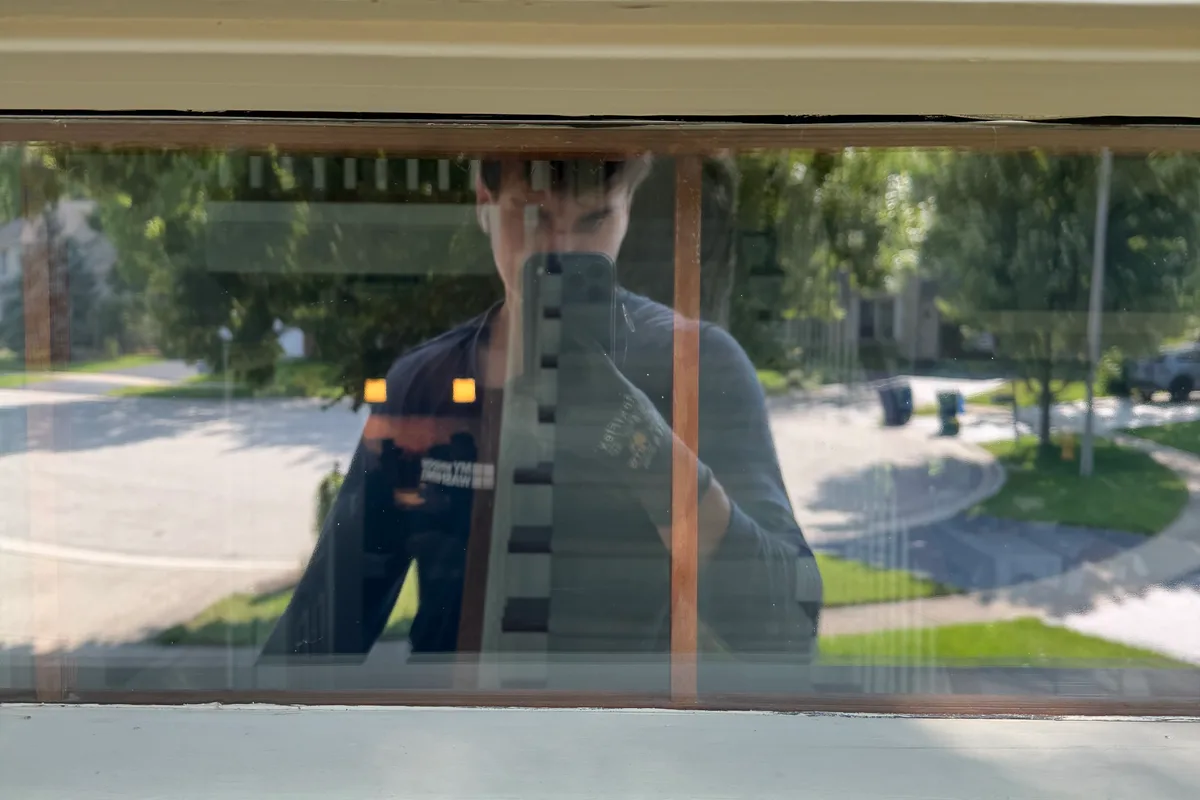Window Washing after — Grayslake IL 2-story house