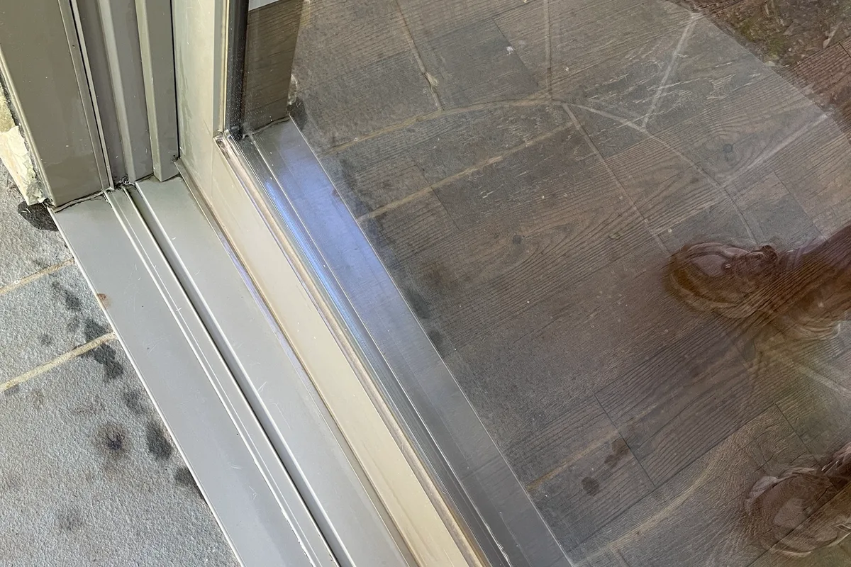 Window Washing after — Grayslake IL 2-story house
