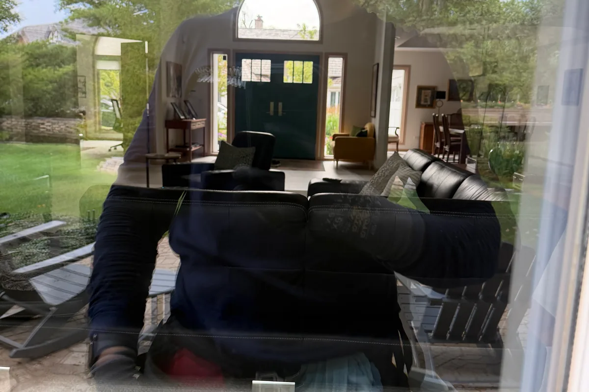 Window Washing after — Highland Park IL 1-story house