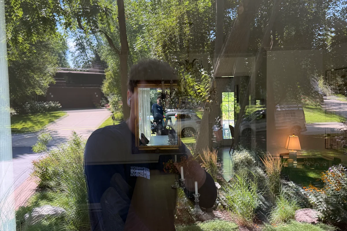 Window Washing after — Lake Forest IL 2-story house