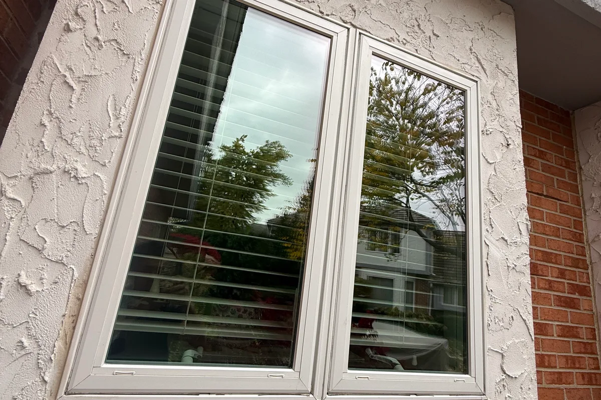 Window Washing before — Lake Forest IL 2-story house