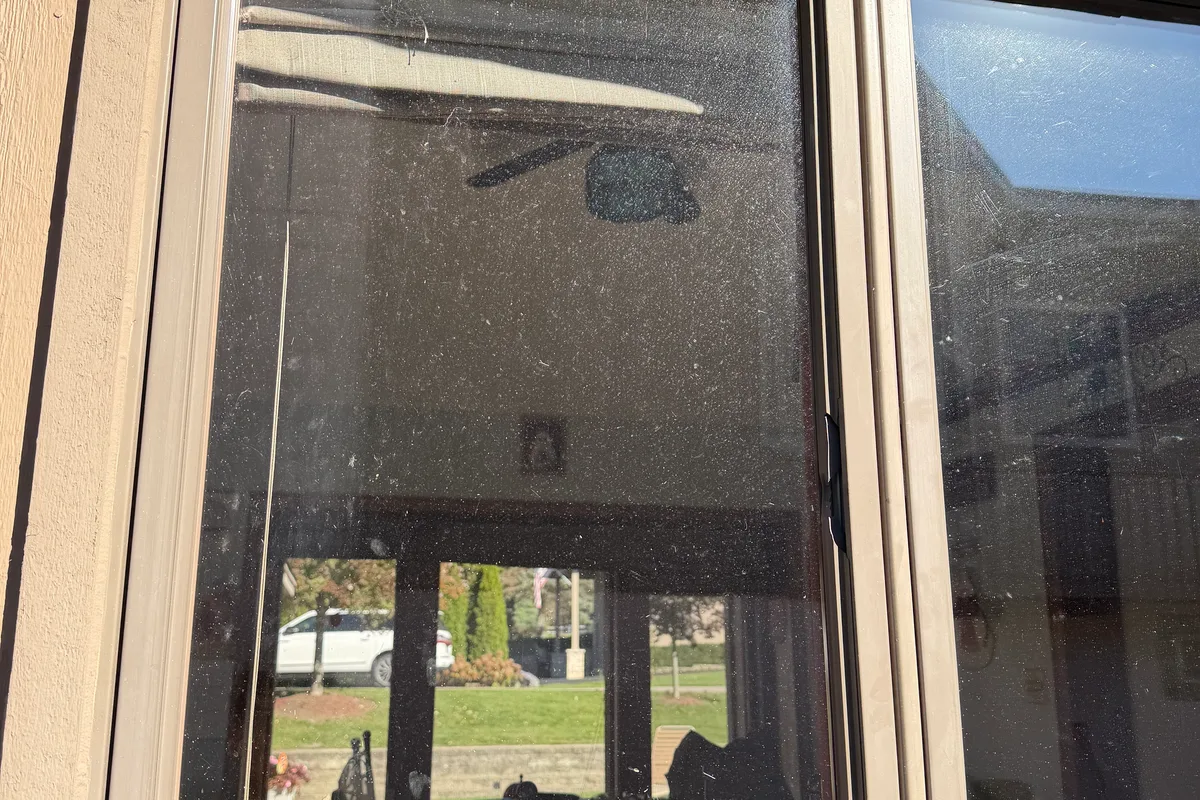 Window Washing before — Lake Villa IL 2-story house