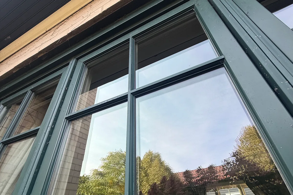 Window Washing after — Oak Park IL 2-story house