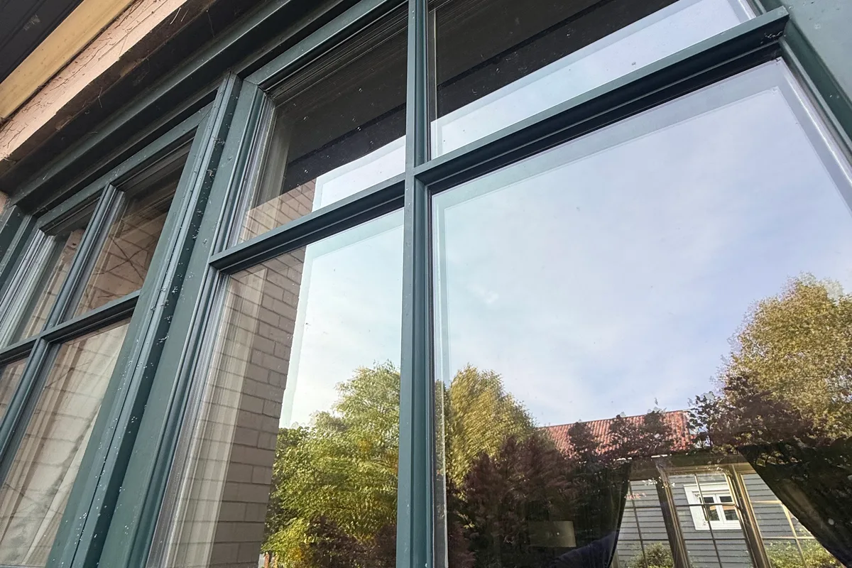 Window Washing before — Oak Park IL 2-story house