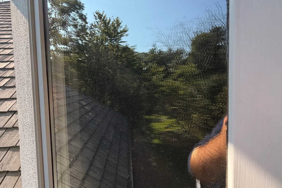 Window Washing before — Riverwoods IL 2-story house